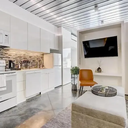 Kcm Mikros Smart Apartments 1 Cleveland Extérieur photo