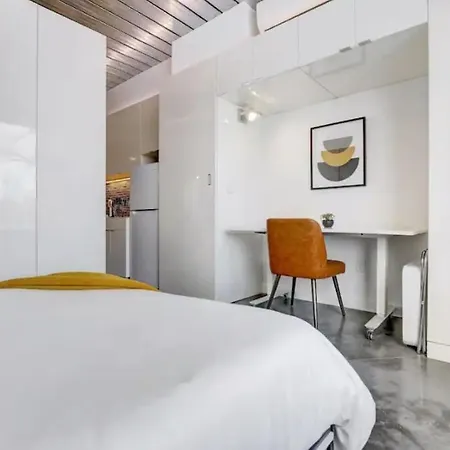 Kcm Mikros Smart Apartments 1 Cleveland Extérieur photo